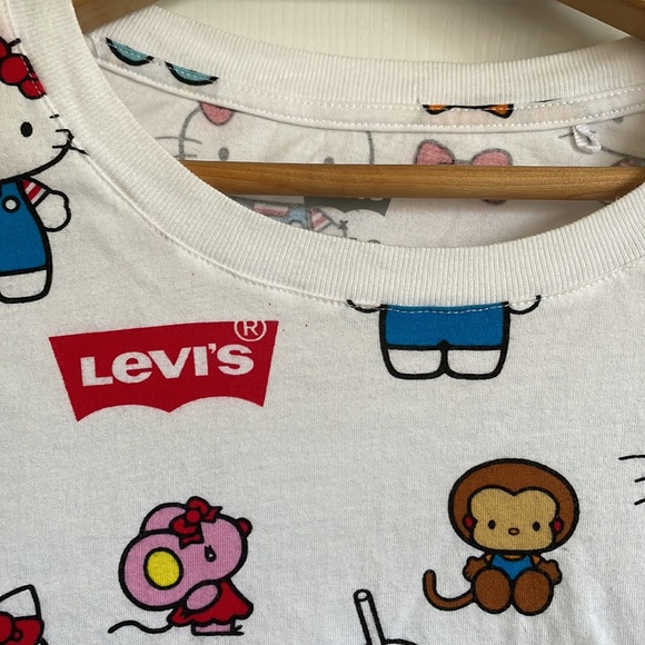 Levi’s cropped woman’s short sleeve tee shirt - Sanrio Hello Kitty - Picture 4 of 12